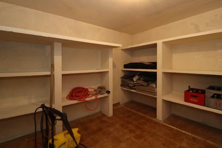 Casa para alugar com 297m², 4 quartos e 4 vagasDespensa