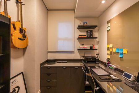 Apartamento à venda com 212m², 3 quartos e 3 vagasEscritórioEscritório