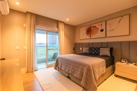 Apartamento à venda com 212m², 3 quartos e 3 vagas Suíte 3