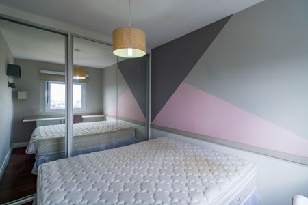 Apartamento à venda com 76m², 2 quartos e 2 vagasSuíte 