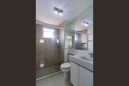 Apartamento à venda com 76m², 2 quartos e 2 vagasBanheiro da Suíte