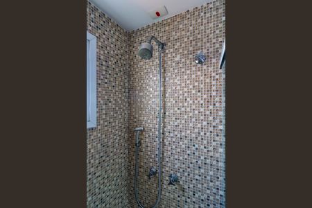 Apartamento à venda com 76m², 2 quartos e 2 vagasBanheiro da Suíte