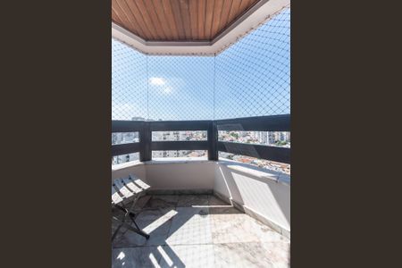 Apartamento à venda com 114m², 3 quartos e 2 vagasSuíte - Varanda