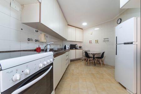 Apartamento à venda com 114m², 3 quartos e 2 vagasCozinha
