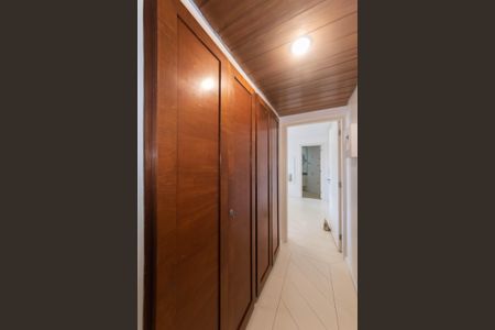 Apartamento à venda com 114m², 3 quartos e 2 vagasCorredor