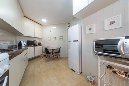 Apartamento à venda com 114m², 3 quartos e 2 vagasCozinha