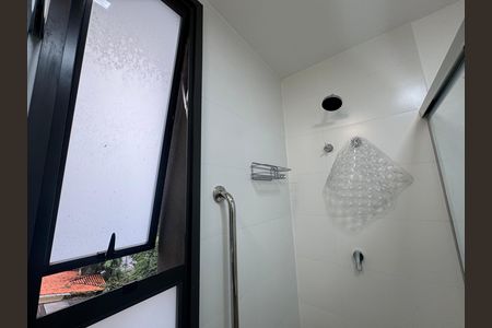 Apartamento para alugar com 38m², 1 quarto e sem vaga Apartamento para alugar com 38m², 1 quarto e sem vagaBanheiro