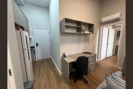 Apartamento para alugar com 38m², 1 quarto e sem vaga Apartamento para alugar com 38m², 1 quarto e sem vagaSala