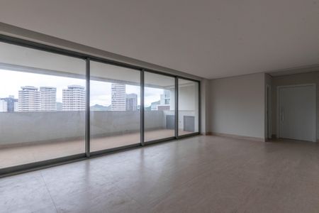 Apartamento à venda com 171m², 4 quartos e 4 vagasSala