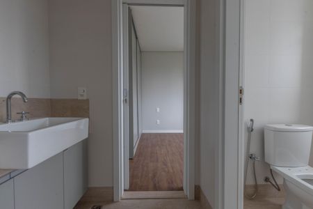 Apartamento à venda com 171m², 4 quartos e 4 vagas Apartamento à venda com 171m², 4 quartos e 4 vagasSuíte Banheiro