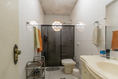 Casa à venda com 185m², 3 quartos e 2 vagasBanheiro Social