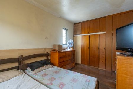 Casa à venda com 185m², 3 quartos e 2 vagasQuarto 3