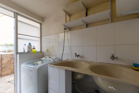 Casa à venda com 185m², 3 quartos e 2 vagasÁrea de Serviço