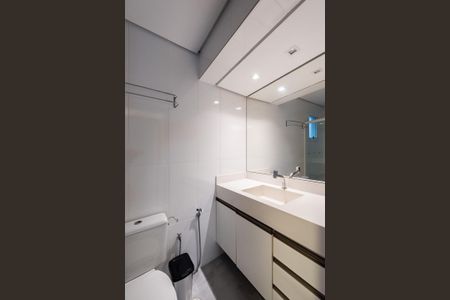 Casa para alugar com 180m², 3 quartos e 2 vagasBanheiro suíte