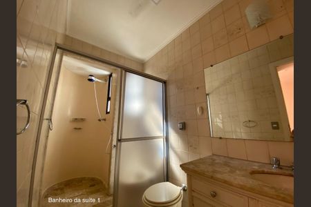 Apartamento para alugar com 340m², 4 quartos e 5 vagas Apartamento para alugar com 340m², 4 quartos e 5 vagasBanheiro