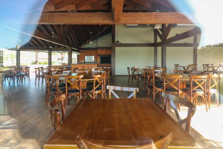 Casa de condomínio para alugar com 345m², 5 quartos e 4 vagasÁrea comum - Salão de festas