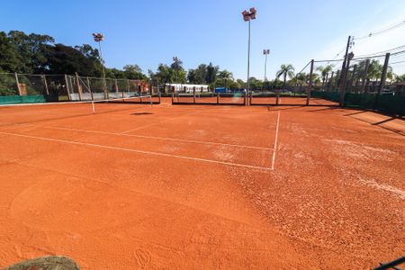 Casa de condomínio para alugar com 345m², 5 quartos e 4 vagasQuadra Esportiva