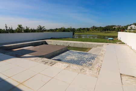 Casa de condomínio para alugar com 345m², 5 quartos e 4 vagasPiscina