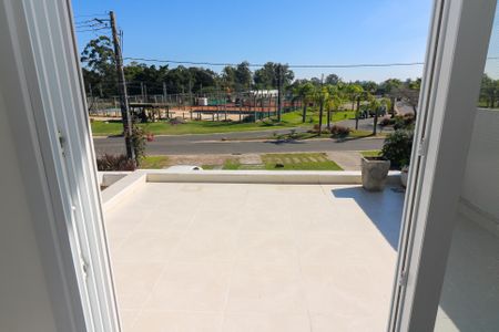 Casa de condomínio para alugar com 345m², 5 quartos e 4 vagasVista da Suíte 4