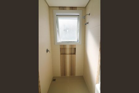 Casa de condomínio para alugar com 345m², 5 quartos e 4 vagasBanheiro da Suíte 4