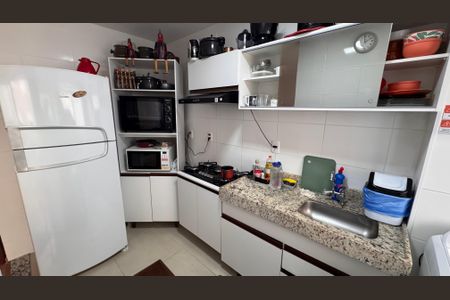 Apartamento à venda com 57m², 2 quartos e 1 vaga Apartamento à venda com 57m², 2 quartos e 1 vagaCozinha