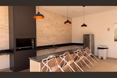 Apartamento à venda com 57m², 2 quartos e 1 vaga Apartamento à venda com 57m², 2 quartos e 1 vagaÁrea comum - Churrasqueira