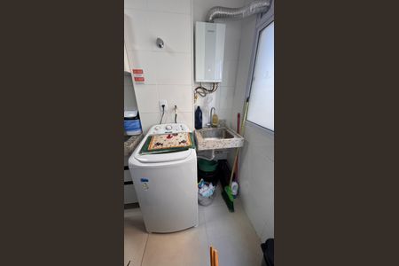 Apartamento à venda com 57m², 2 quartos e 1 vaga Apartamento à venda com 57m², 2 quartos e 1 vagaÁrea de Serviço