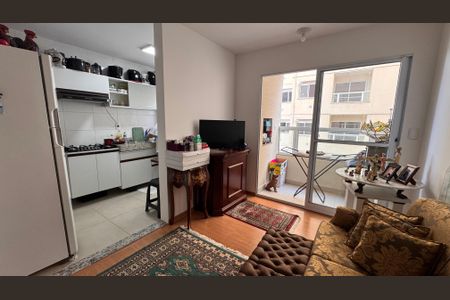 Apartamento à venda com 57m², 2 quartos e 1 vaga Apartamento à venda com 57m², 2 quartos e 1 vagaSala