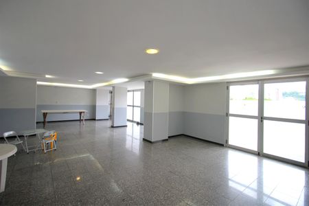 Apartamento à venda com 99m², 3 quartos e 3 vagasÁrea comum - Salão de festas