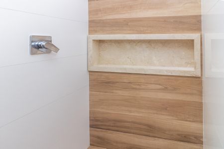 Apartamento à venda com 105m², 3 quartos e 1 vaga Apartamento à venda com 105m², 3 quartos e 1 vagaBanheiro da Suíte