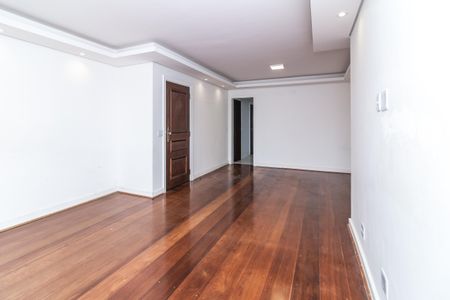 Apartamento à venda com 105m², 3 quartos e 1 vaga Apartamento à venda com 105m², 3 quartos e 1 vagaSala