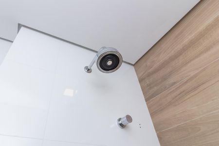 Apartamento à venda com 105m², 3 quartos e 1 vaga Apartamento à venda com 105m², 3 quartos e 1 vagaBanheiro da Suíte