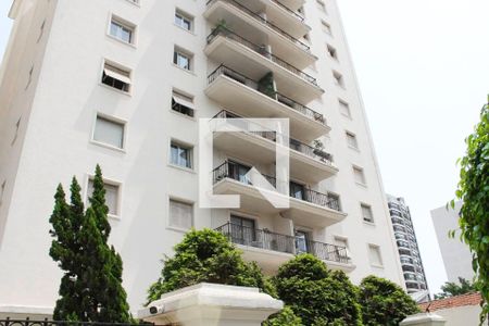 Apartamento à venda com 105m², 3 quartos e 1 vaga Apartamento à venda com 105m², 3 quartos e 1 vagaFachada
