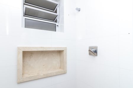 Apartamento à venda com 105m², 3 quartos e 1 vaga Apartamento à venda com 105m², 3 quartos e 1 vagaBanheiro Social