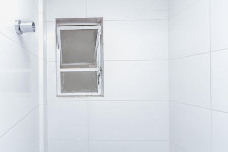 Apartamento à venda com 105m², 3 quartos e 1 vaga Apartamento à venda com 105m², 3 quartos e 1 vagaBanheiro de serviço