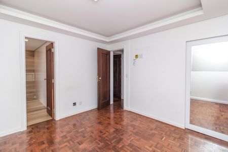 Apartamento à venda com 105m², 3 quartos e 1 vaga Apartamento à venda com 105m², 3 quartos e 1 vagaSuíte