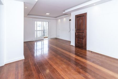 Apartamento à venda com 105m², 3 quartos e 1 vaga Apartamento à venda com 105m², 3 quartos e 1 vagaSala