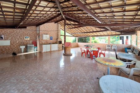 Casa à venda com 310m², 3 quartos e 2 vagasTerraço