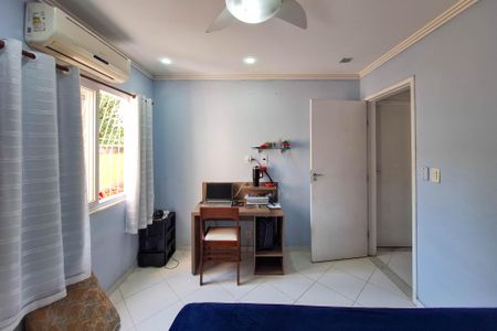 Casa à venda com 310m², 3 quartos e 2 vagasSuíte 1