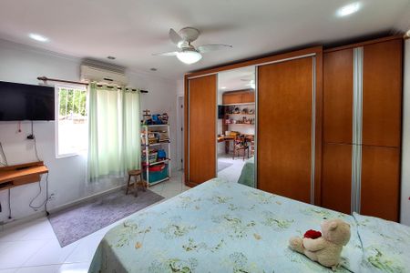 Casa à venda com 310m², 3 quartos e 2 vagasQuarto 1