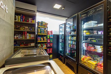 Apartamento à venda com 73m², 2 quartos e 1 vagaÁrea comum - mercadinho