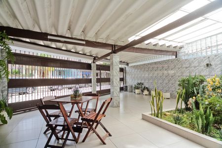 Casa para alugar com 478m², 4 quartos e sem vagaÁrea externa