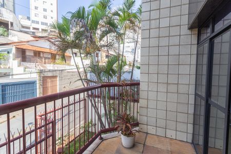 Apartamento à venda com 145m², 4 quartos e 2 vagasVaranda do Quarto 3