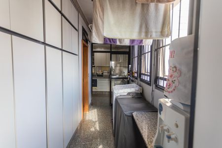 Apartamento à venda com 145m², 4 quartos e 2 vagasÁrea de Serviço