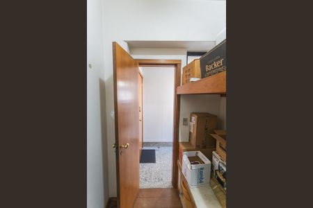 Apartamento à venda com 145m², 4 quartos e 2 vagasQuarto de Serviço