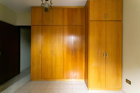 Casa de condomínio à venda com 75m², 2 quartos e 3 vagasSuíte 1