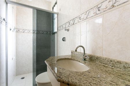 Casa de condomínio à venda com 75m², 2 quartos e 3 vagasBanheiro da Suíte 2