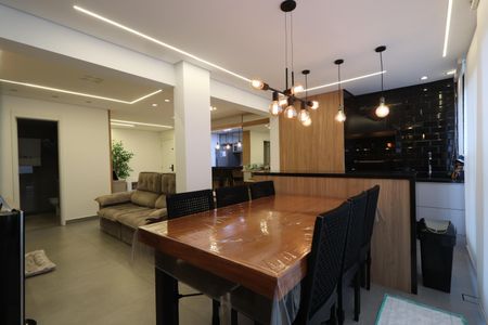 Apartamento à venda com 91m², 2 quartos e 2 vagasVaranda/Sala de Jantar