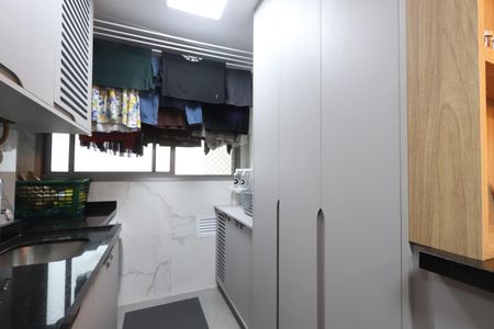 Apartamento à venda com 91m², 2 quartos e 2 vagasÁrea de Serviço
