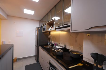 Apartamento à venda com 91m², 2 quartos e 2 vagasCozinha